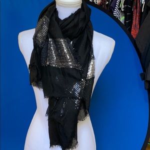 Sayami Black viscose scarf with sequins